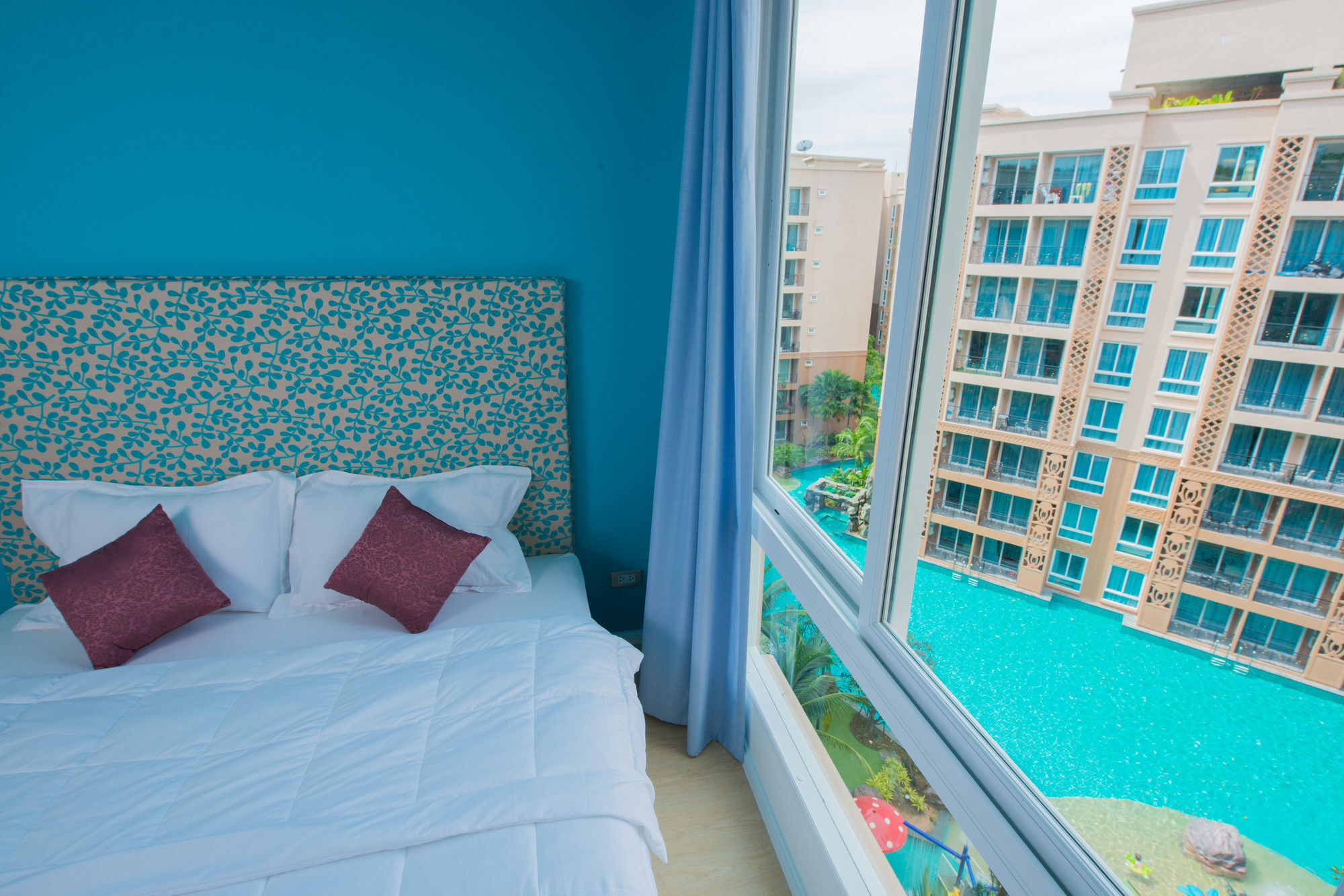 Atlantis Pattaya High Service Pantai Jomtien Bagian luar foto